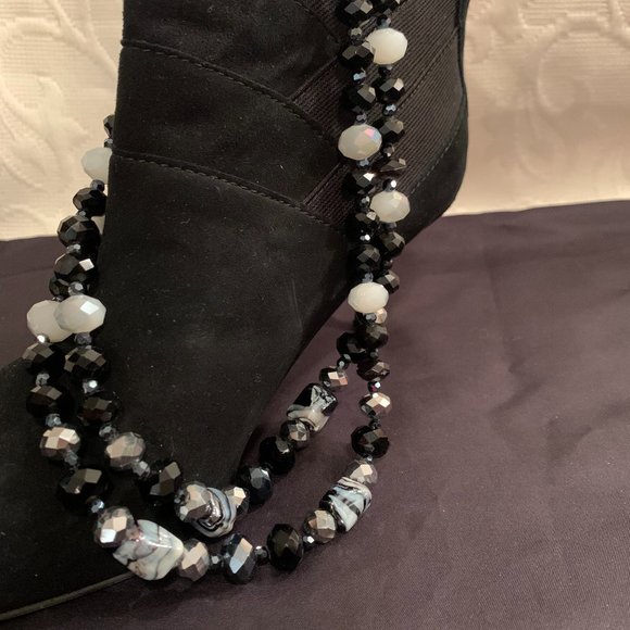 Stunning Vintage C.T.B Double Strand Bead Necklace - Picture 5 of 9